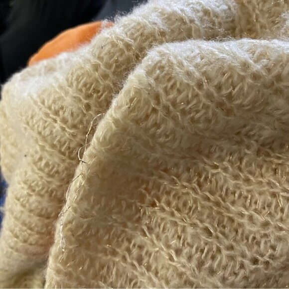 Steve Madden Knit Infinity Scarf Beige Metallic OS - Picture 3 of 4